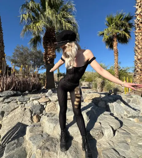 Image 9860952 from Jessu