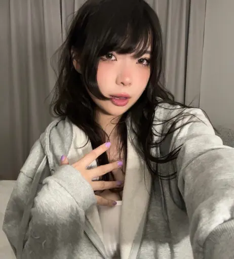 Image 9856641 from Anikauwu