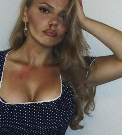 Image 9850541 from Dafne Keen