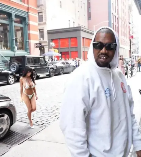 Image 9850572 from Bianca Censori