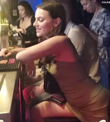 Image 9850527 from Dafne Keen