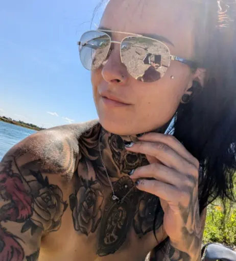 Image 9822372 from mellymell0103