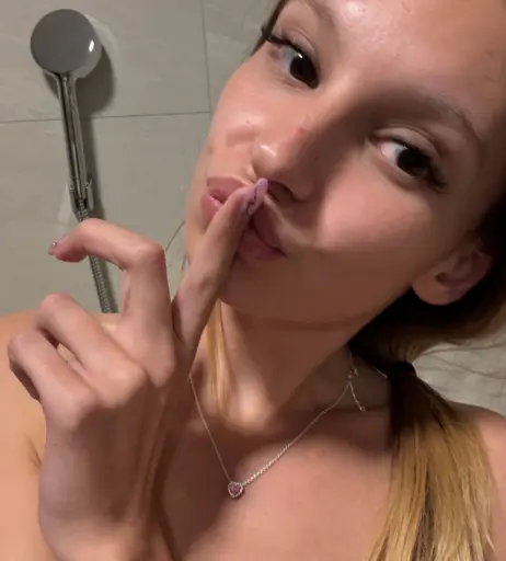 Image 9817402 from masseuse.katty