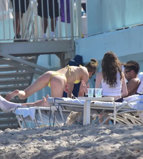 Image 9812800 from Elsie Hewitt