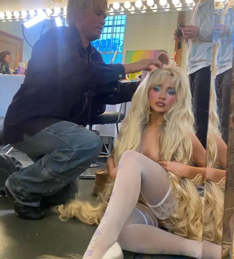 Image 9812761 from Sabrina Carpenter