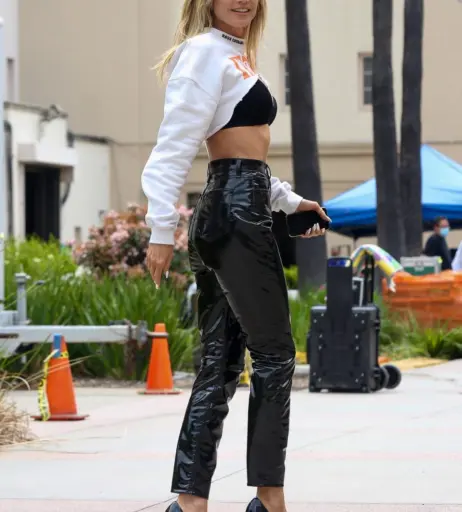 Image 9812696 from Heidi Klum