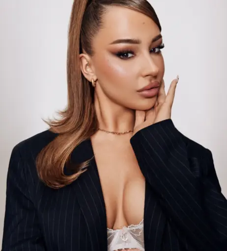 Image 9818476 from Lara_tepper