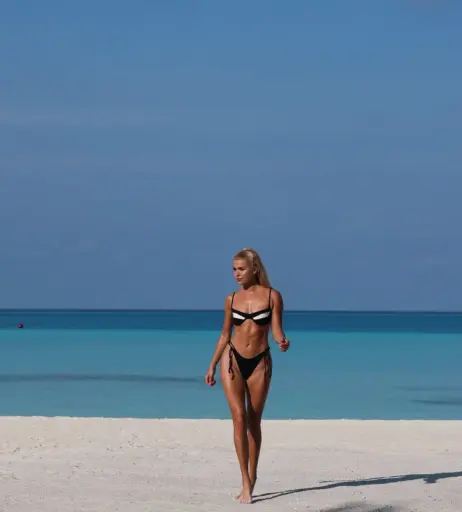 Image 9805893 from Pamela Reif