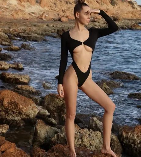 Image 9805486 from angelicasoko