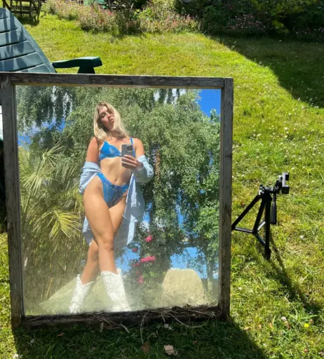 Image 9805245 from Zoe Rhode