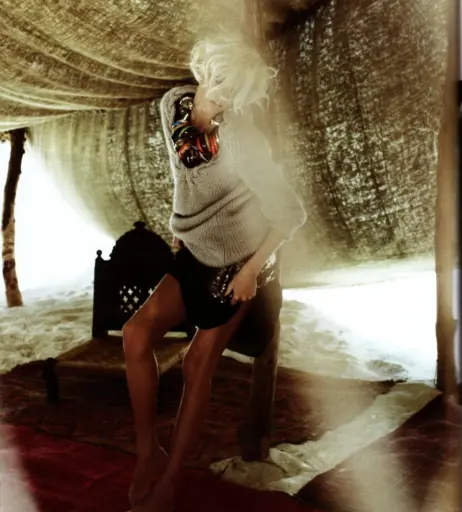 Image 9804764 from Anja Rubik