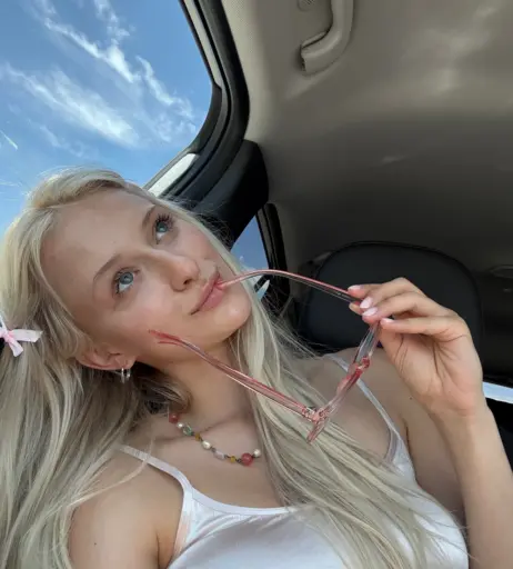 Image 9801630 from Lena Polanski