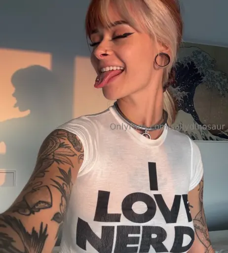 Image 9800487 from Sallydinosaur