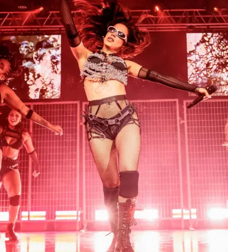 Image 9800296 from Anitta