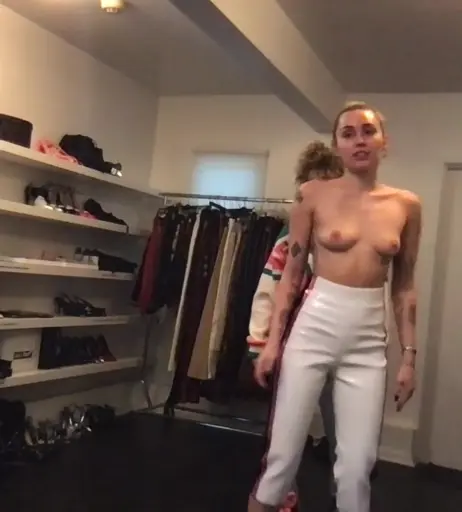 Image 9808868 from Miley Cyrus