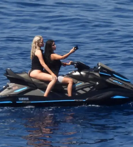 Image 9808701 from Kim Kardashian