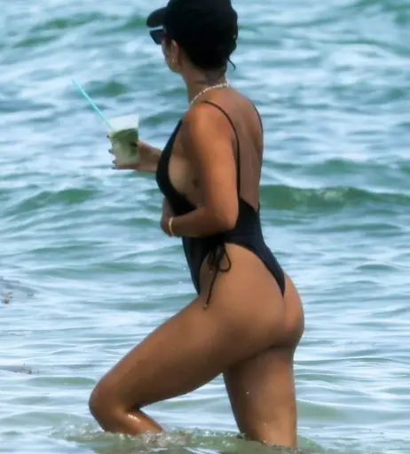 Image 9808917 from Vanessa Hudgens