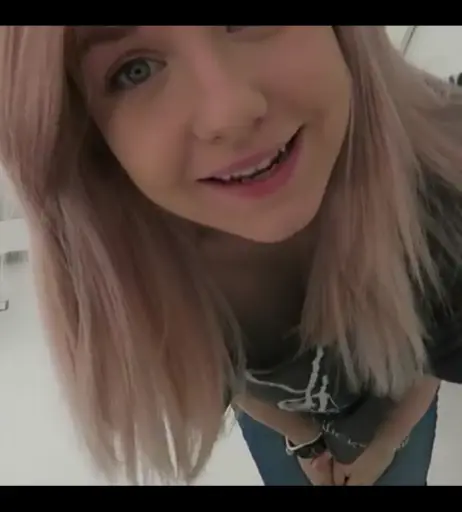 Image 998629 from KellyMissesvlog