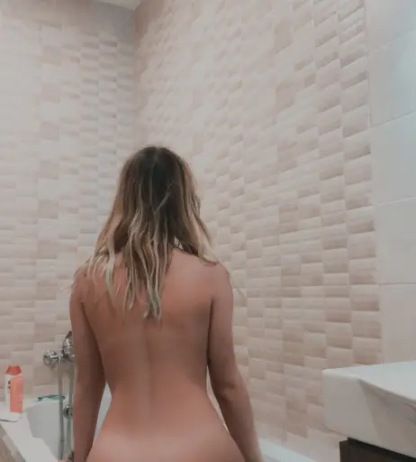 Image 9971873 from Nacre Victoire