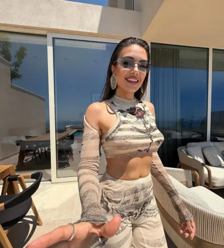 Image 9970811 from Elvana gjata