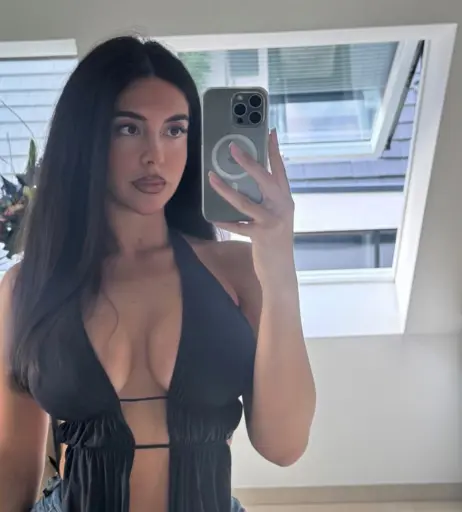 Image 9969763 from Lya Aylin