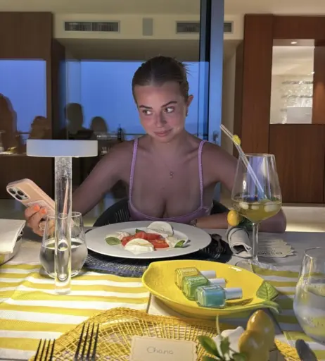 Image 9969241 from Mathilda Mkh