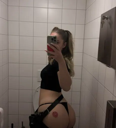 Image 9968168 from Alischa.mlr / jade.mlr