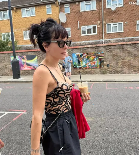 Image 9955121 from Lily Allen