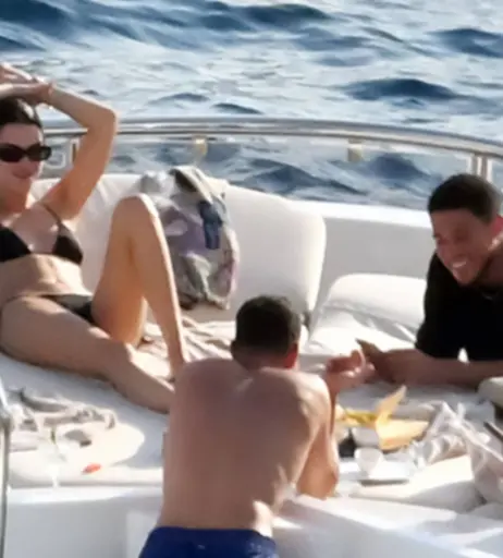 Image 9955358 from Kendall Jenner