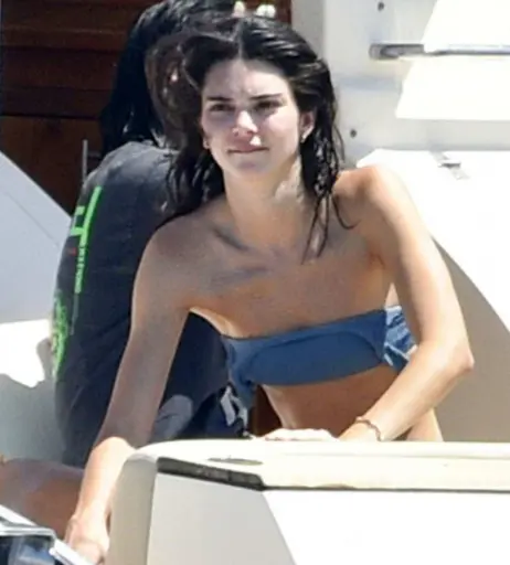 Image 9955286 from Kendall Jenner