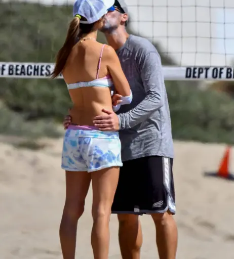 Image 9955992 from Alessandra Ambrosio