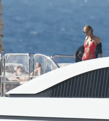 Image 9956662 from Paris Hilton