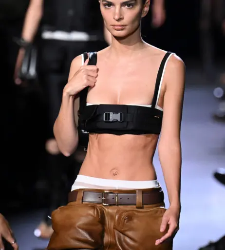 Image 9956349 from Emily Ratajkowski