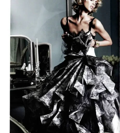 Image 9957478 from Anja Rubik