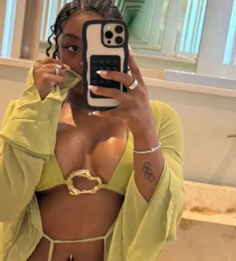 Image 9957663 from Simone Biles