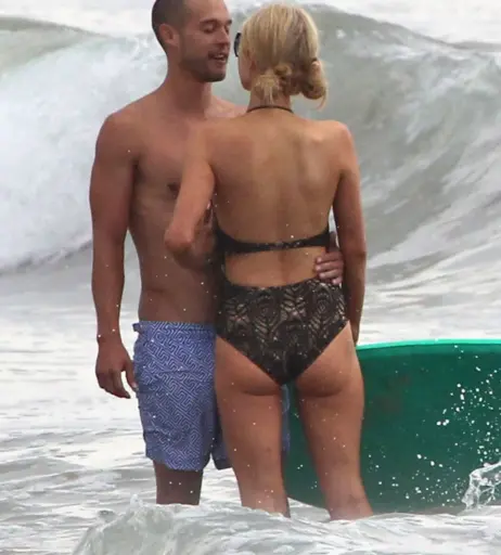 Image 9947593 from Paris Hilton