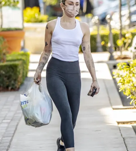 Image 9943749 from Miley Cyrus