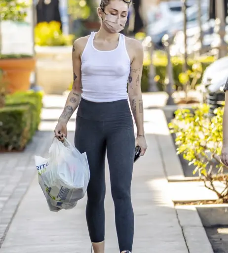 Image 9943748 from Miley Cyrus