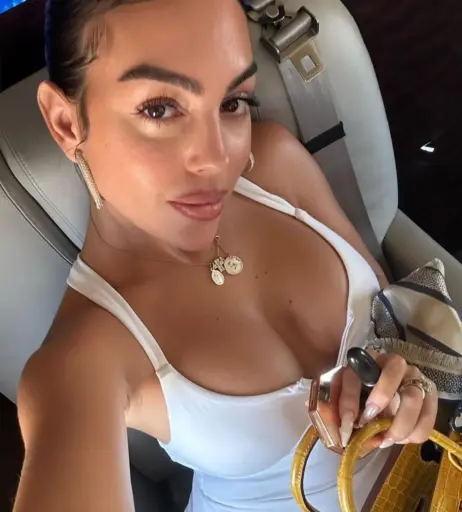 Image 9940186 from Georgina Rodriguez Hernández