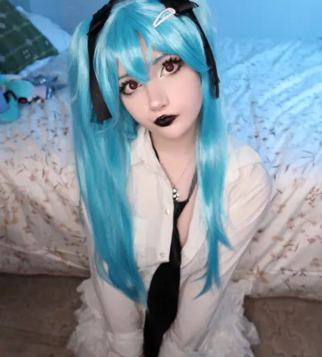 Image 9940977 from Rynkerbelle