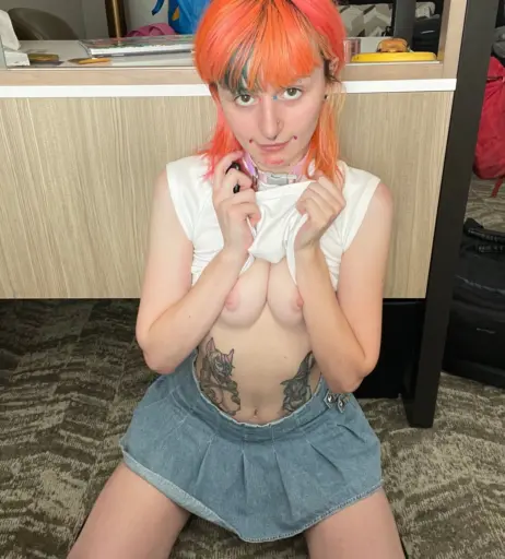 Image 9936872 from Tweetney