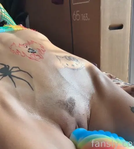 Image 9936063 from Ellexxaurus