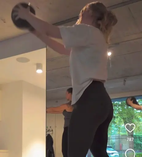 Image 9937396 from Francesca Dougan