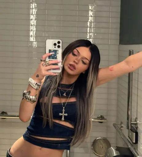 Image 9932871 from Nevaaadaa