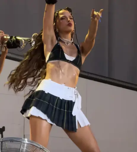 Image 9907617 from Nina Chuba