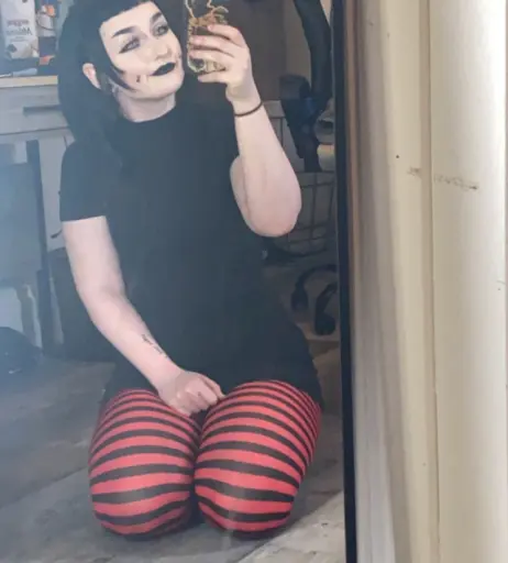 Image 9650960 from 3mb3r