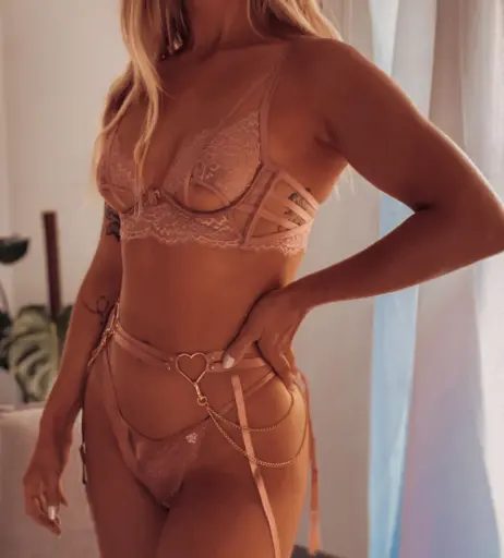 Image 2193357 from spicymichellex