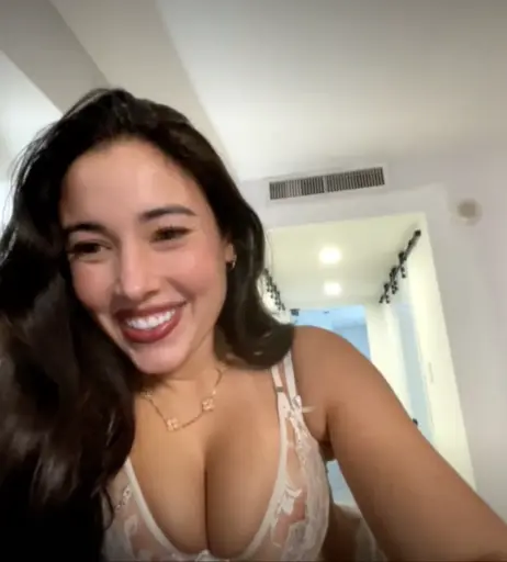 Image 21848279 from Angie Varona
