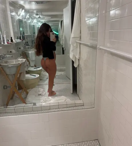 Image 21847906 from Angie Varona