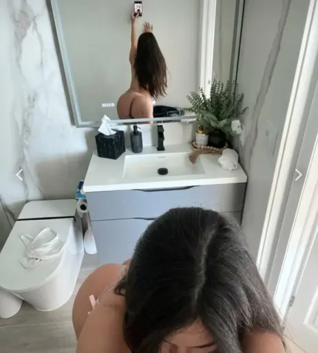 Image 21847132 from Angie Varona